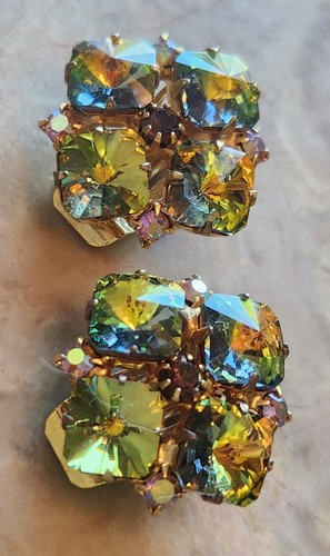 Gorgeous vintage rivioli - vintage,